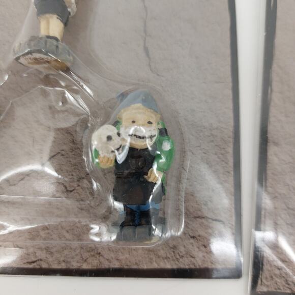 Tombstone Corners Halloween 3 Figures Monsters Scary - Picture 7 of 11